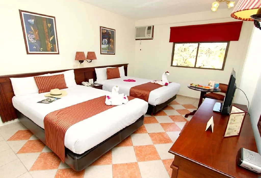 Hotel Residencial Merida 4*,